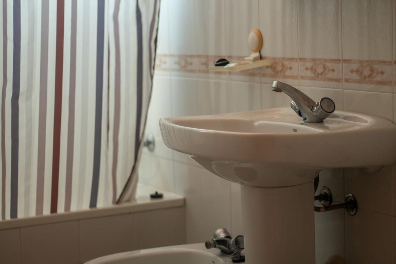 Hostal Esperanza Benajarafe Eksteriør bilde