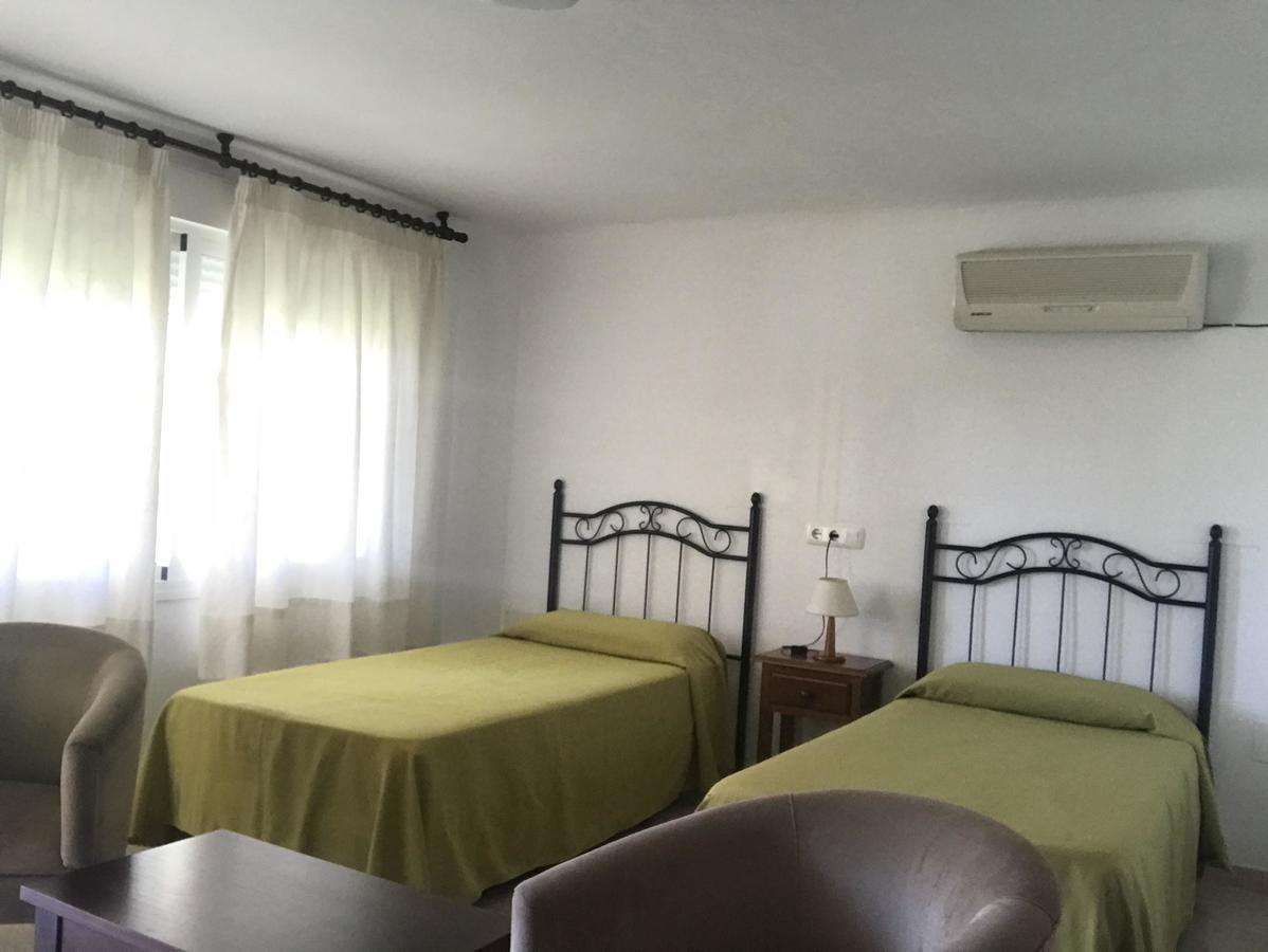Hostal Esperanza Benajarafe Eksteriør bilde